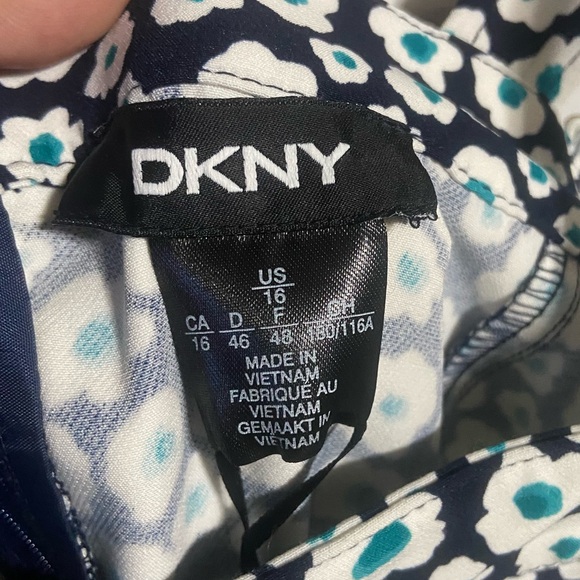DKNY Floral Button Up Dress - Picture 4 of 5